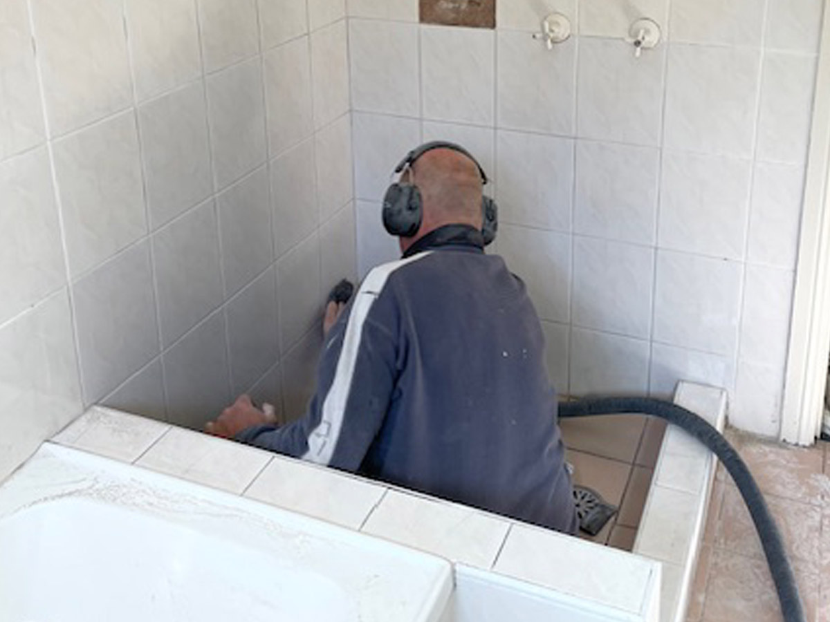 Tile regrouting services