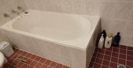 Can Regrouting Tiles Prevent Leaking?